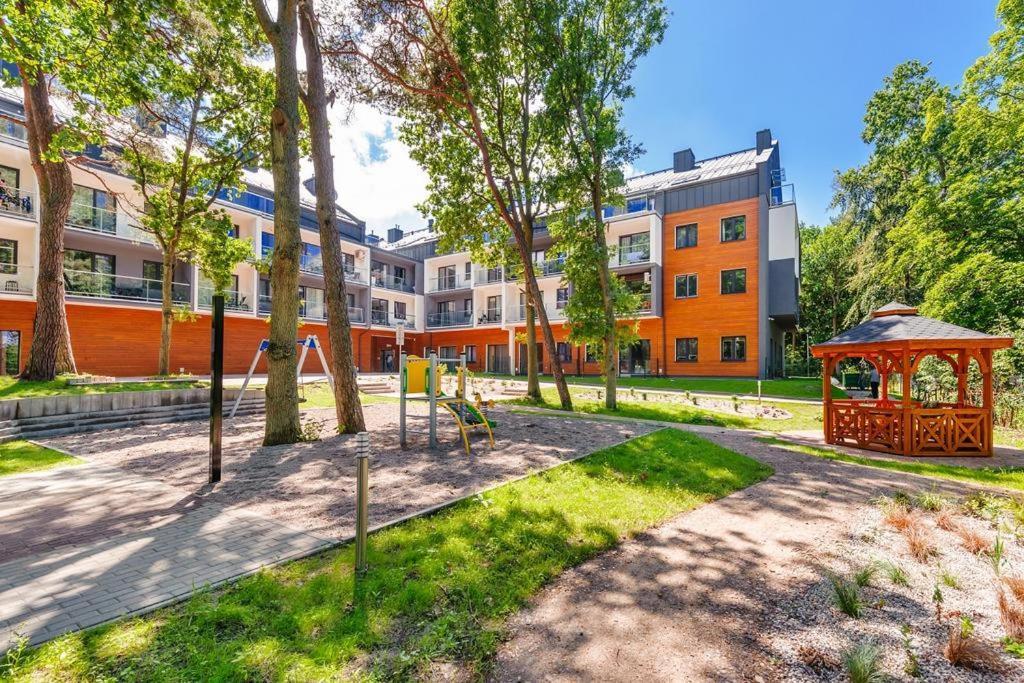 Dwie Sosny Apartamenty Przy Plazy - Sauna, Jacuzzi, Silownia, Bawialnia - 365Pam Ustronie Morskie Ngoại thất bức ảnh